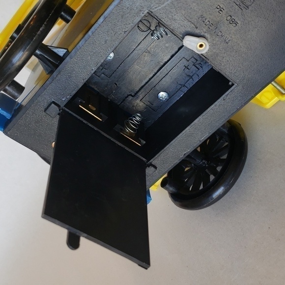 Vintage Grand Circus Action Toy Clown Car Battery Operated circa 1970 Apple Toys - Picture 7 of 15